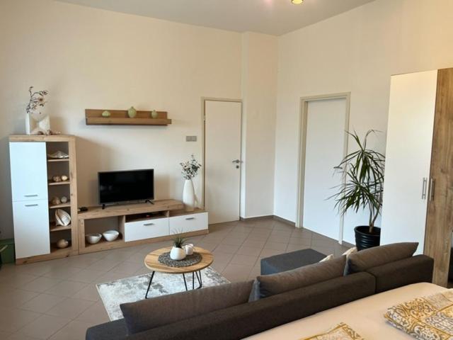 Apartman Laura Dramalj Rom bilde
