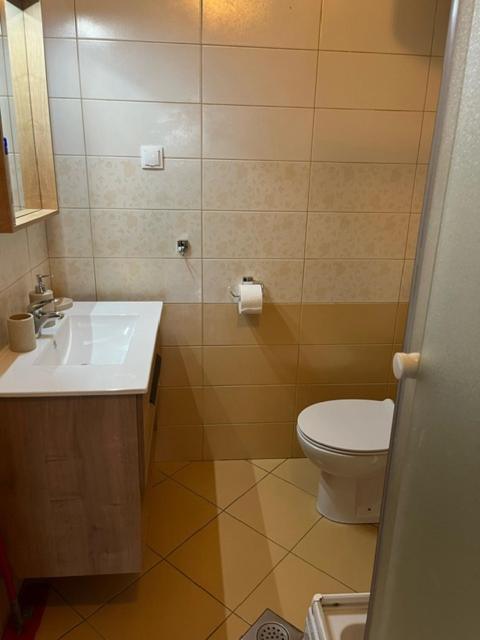 Apartman Laura Dramalj Rom bilde