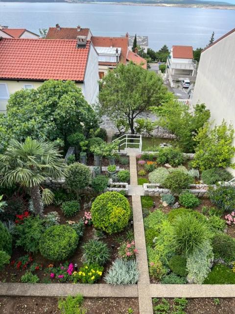 Apartman Laura Dramalj Rom bilde