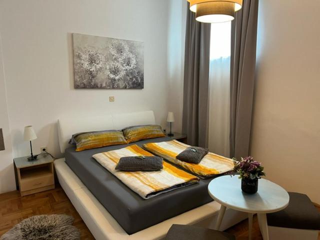 Apartman Laura Dramalj Rom bilde